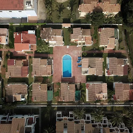 Con Piscina Y Playa سون  كسورغير