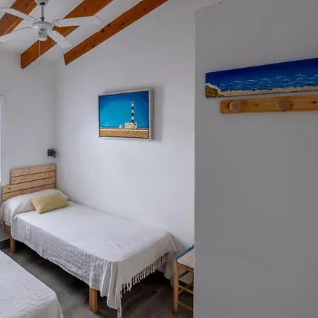 Con Piscina Y Playa Сон-Шоригер