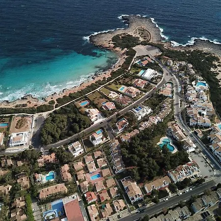 Con Piscina Y Playa Апартаменты